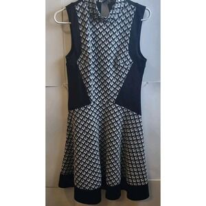" BaileyBlue" Dress Black/White Geometric Design Girls Size S